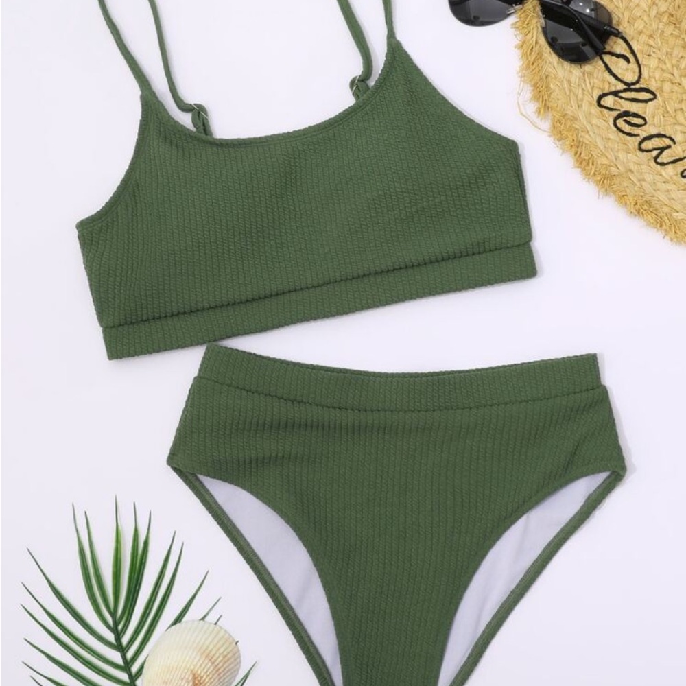 Green Ribbed Bikini Set - Picture 5 of 10